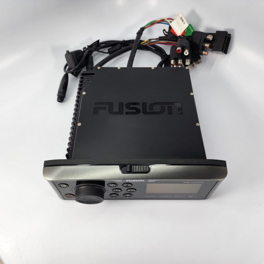 Fusion - MS-UD650 Marine Entertainment System with Uni-Dock - TESTED - WORKING - Image 3