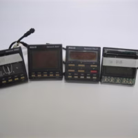 B&G Network Display Instruments – Lot of 4 – *Defective* As-Is/Parts or Repair ONLY!