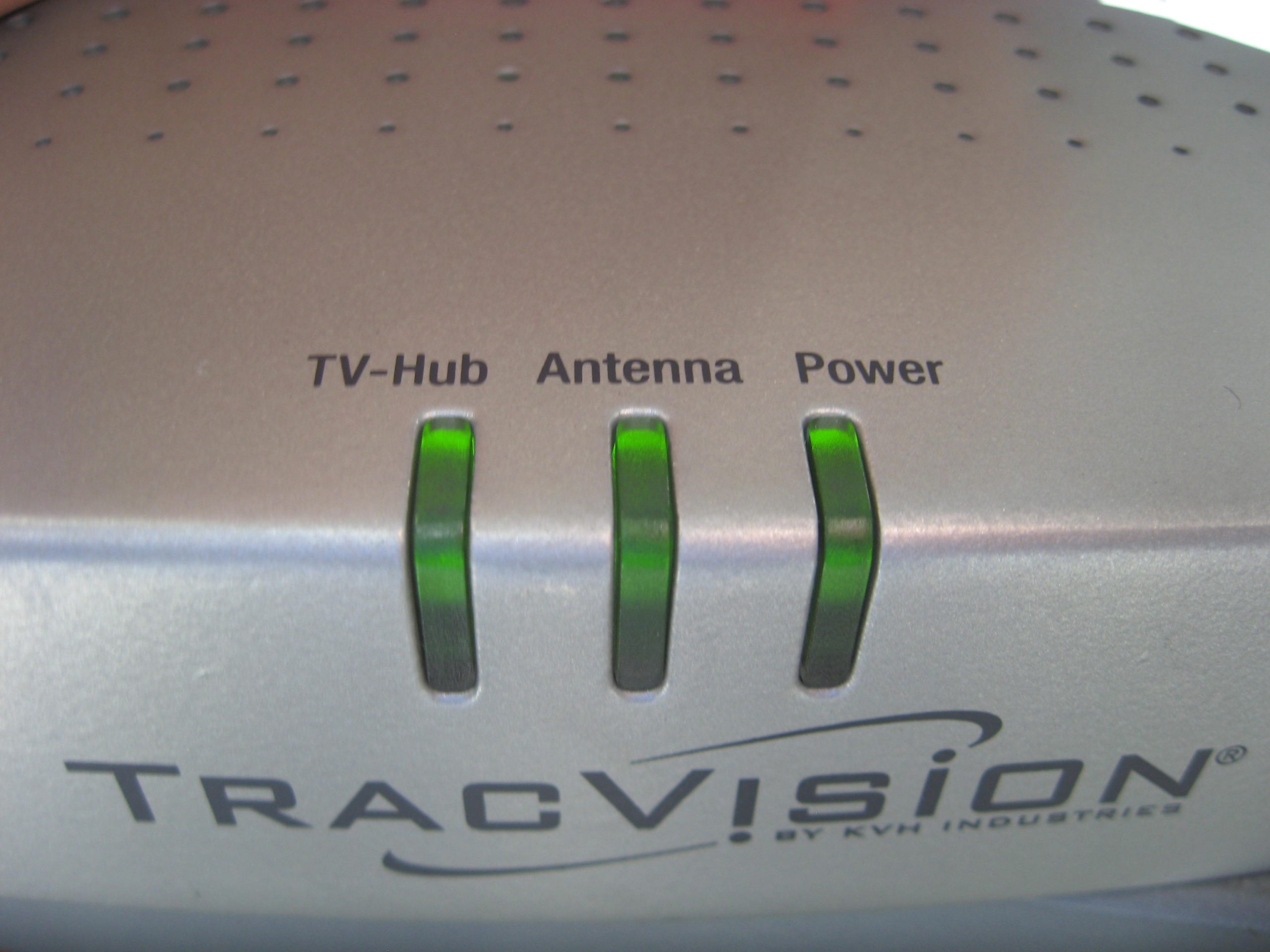 KVH TracVision TV 5 Marine Satellite TV Antenna Unit Working Circular ...