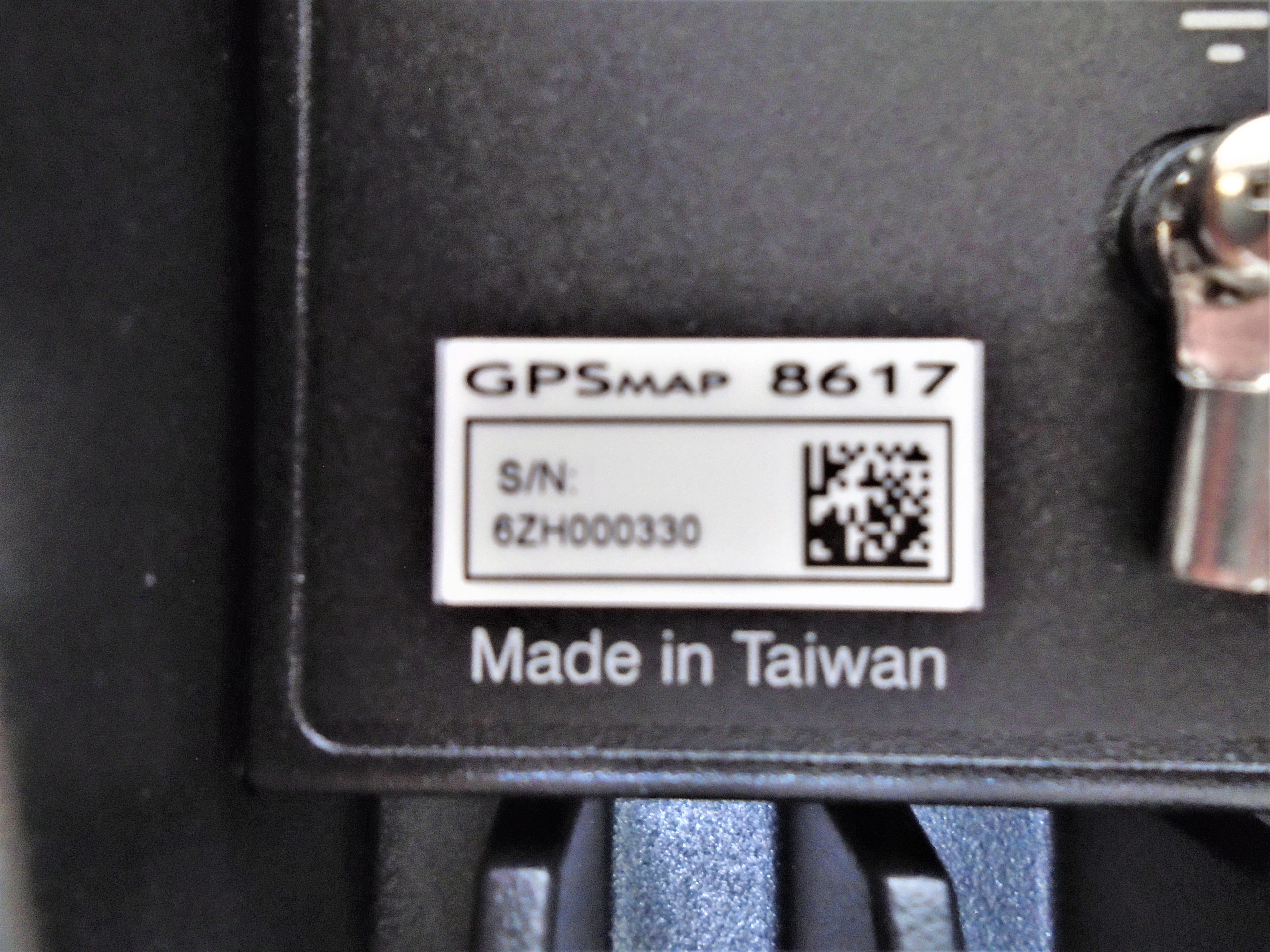 Garmin GPSmap 8617 17