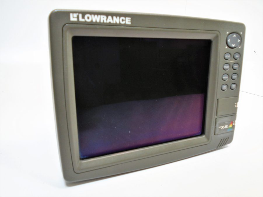 Lowrance LCX-111c HD Chartplotter/FishFinder/GPS Display Suncover & Power Cable - Image 6