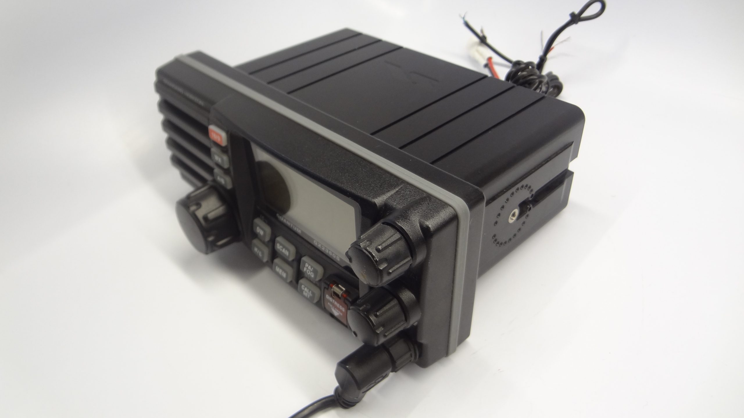 Standard Horizon Quantum GX2360S Submersible Marine VHF Radio