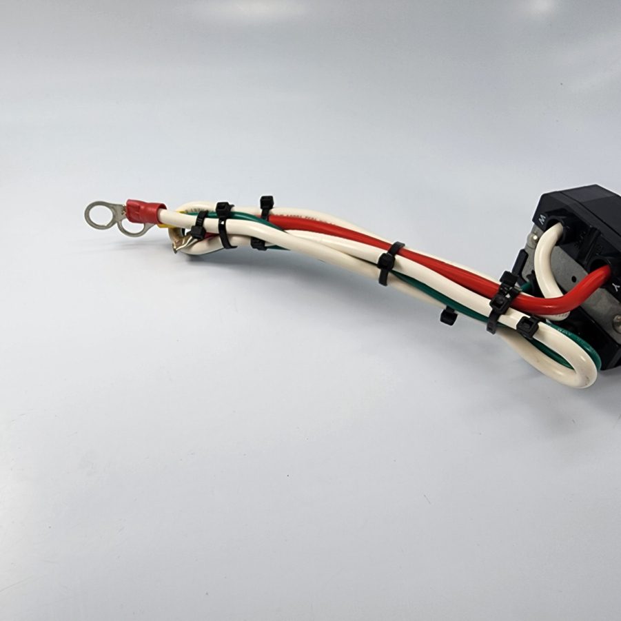 Leviton 6369CR 3Pole 4Watt 50Amp 125/250VAC Locking Single Outlet