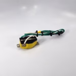 Leviton 30 Amp 125-Volt 3-Wire Locking Single Outlet - L5-30 - Yellow - w/ Wires - Image 4