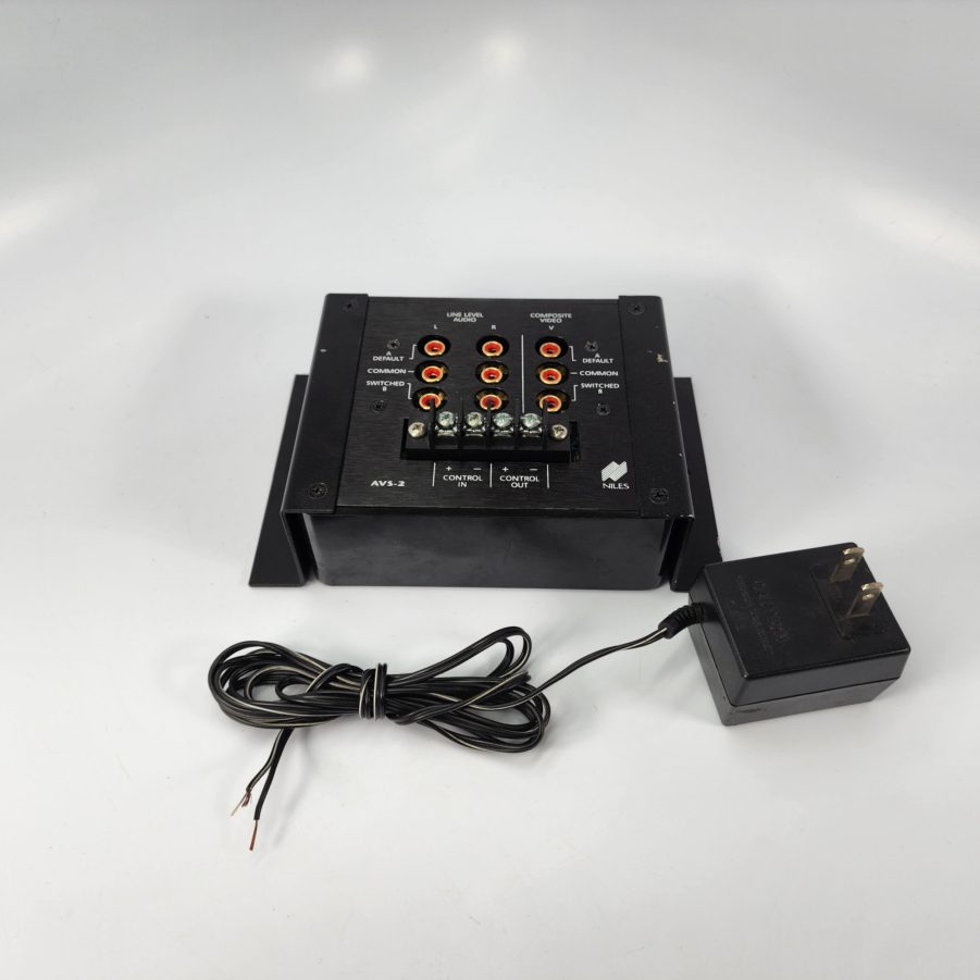 Niles AVS-2 Line Level A-B Switcher 12V-Triggered - Used - Tested - Working