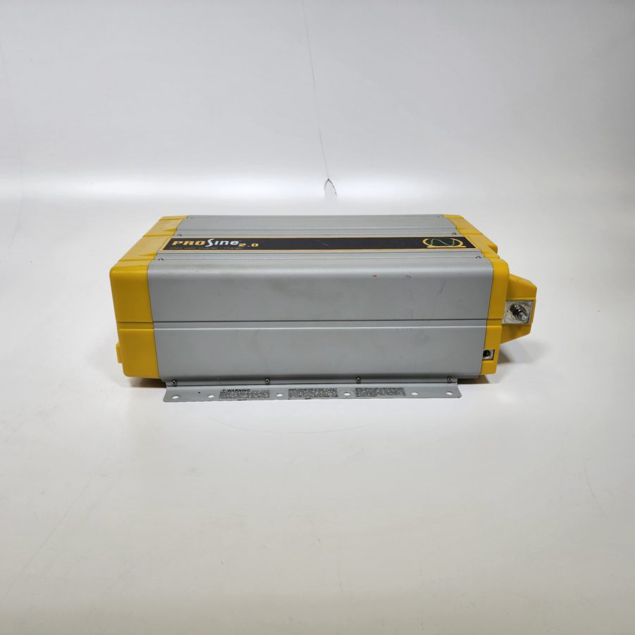 Xantrex  PROsine 2.0 2000 Watts 12VDC/100A-120VAC Inverter/Charger - For Parts - Image 2