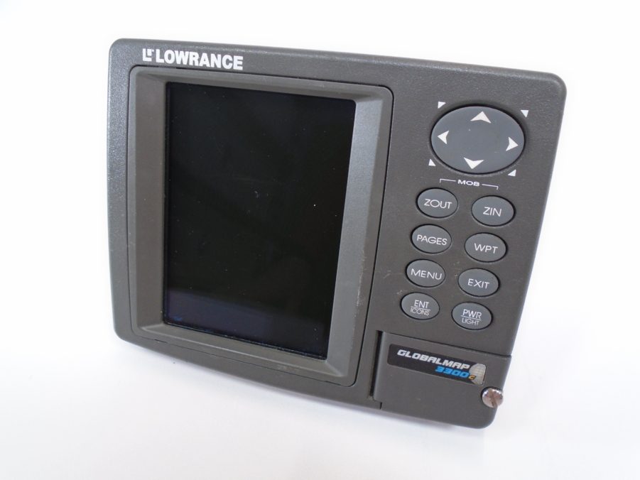 Lowrance 3300c W/ Suncover (Tested Working Great) 90 Day Warr - Image 6