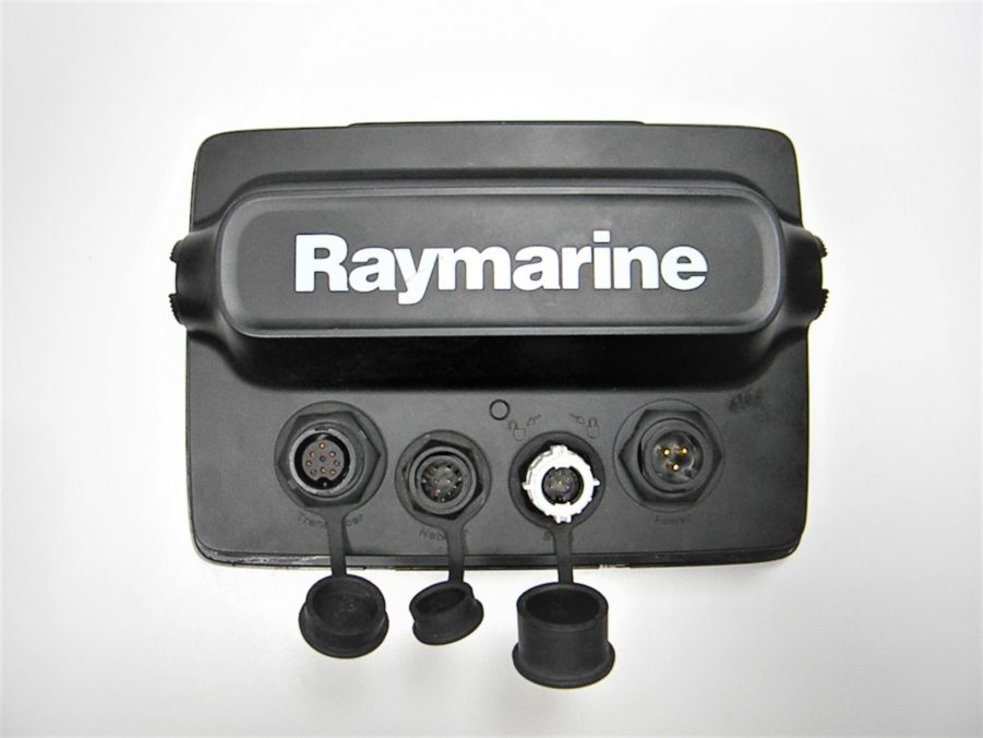 Raymarine a78 7″ Touchscreen MFD w/Sun Cover E70202 TESTED – 90 Day Warranty!! - Image 5