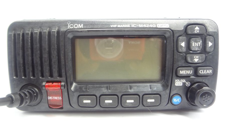 Icom IC-M424G Marine VHF Radio Transceiver Unit w/ HM-205B Mic* - Image 2
