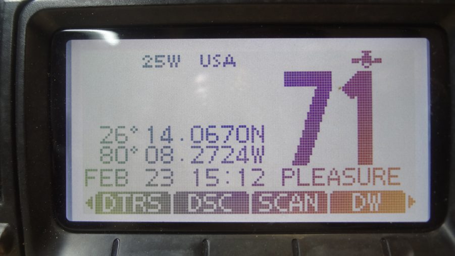 Icom IC-M424G Marine VHF Radio Transceiver Unit w/ HM-205B Mic* - Image 12