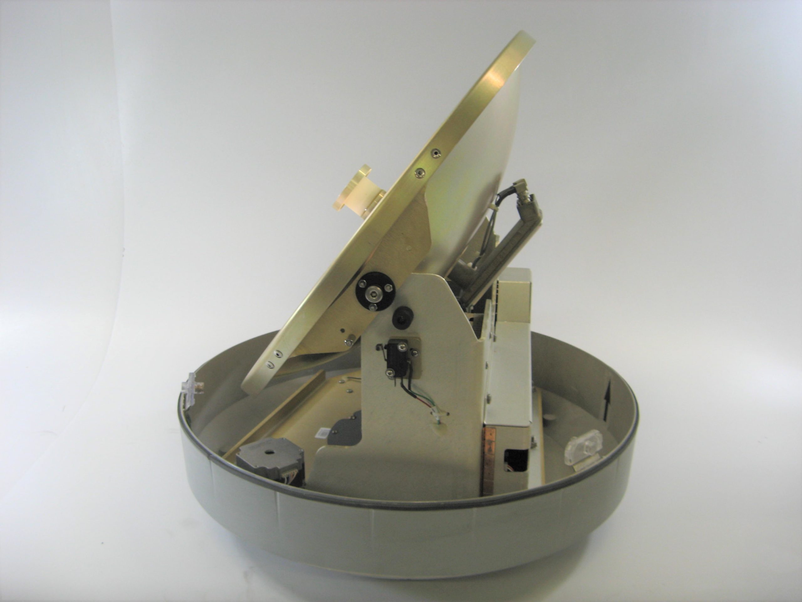 KVH Tracvision M5 Antenna Core Replacement Unit Base + Dome Tested ...