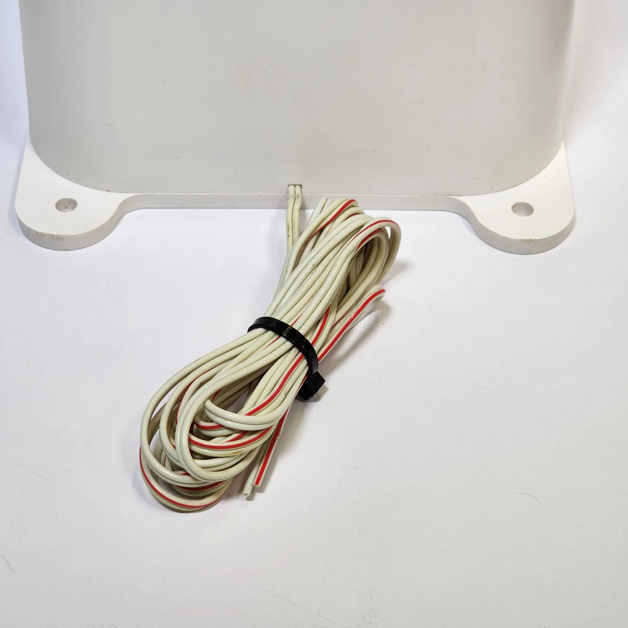 (1 Pair) PolyPlannar MA9020 2Way Gunwale Mount Box Speakers Tested