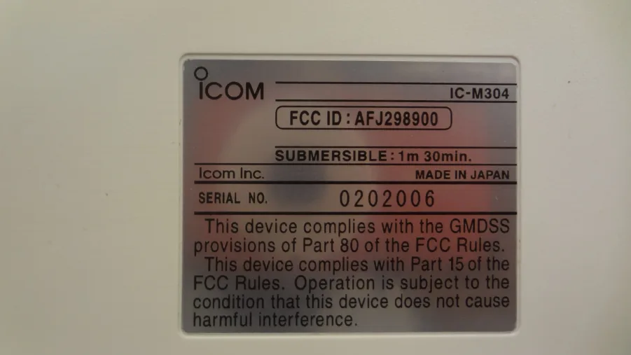 Icom IC-M304 Submersible Marine VHF Radio Transceiver Unit W/ HM-164SW Hand Mic* - Image 10