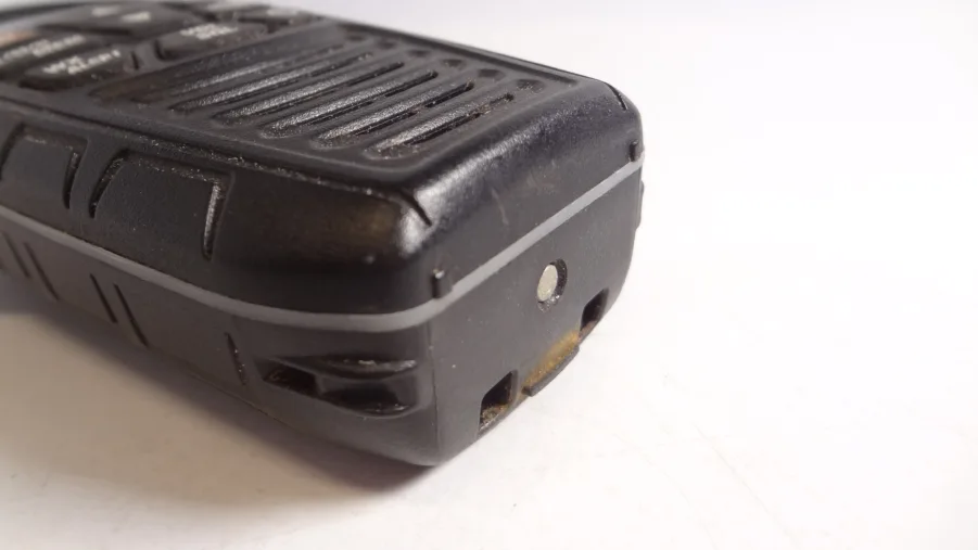 Uniden Atlantis 270 Floating Handheld Wireless Marine VHF Radio For Parts Only - Image 5