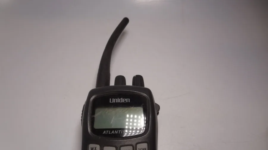 Uniden Atlantis 250 Floating Handheld Wireless Marine VHF Radio For Parts Only - Image 3