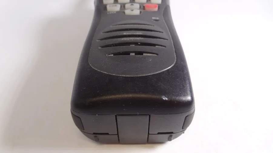 Uniden Atlantis 250 Floating Handheld Wireless Marine VHF Radio For Parts Only - Image 4
