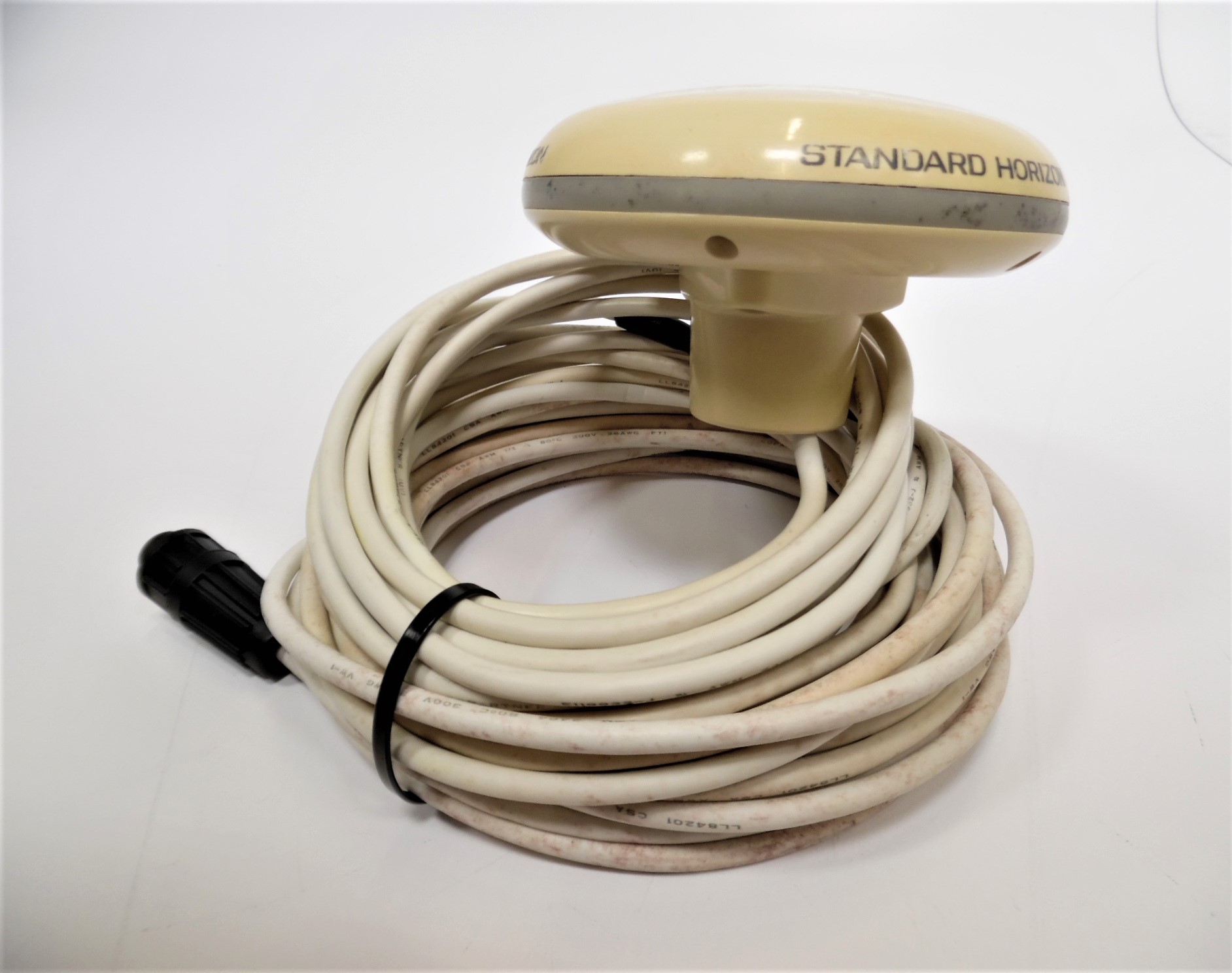 Standard Horizon Smart GPS Receiver/Antenna w/6Pin Connector **Tested