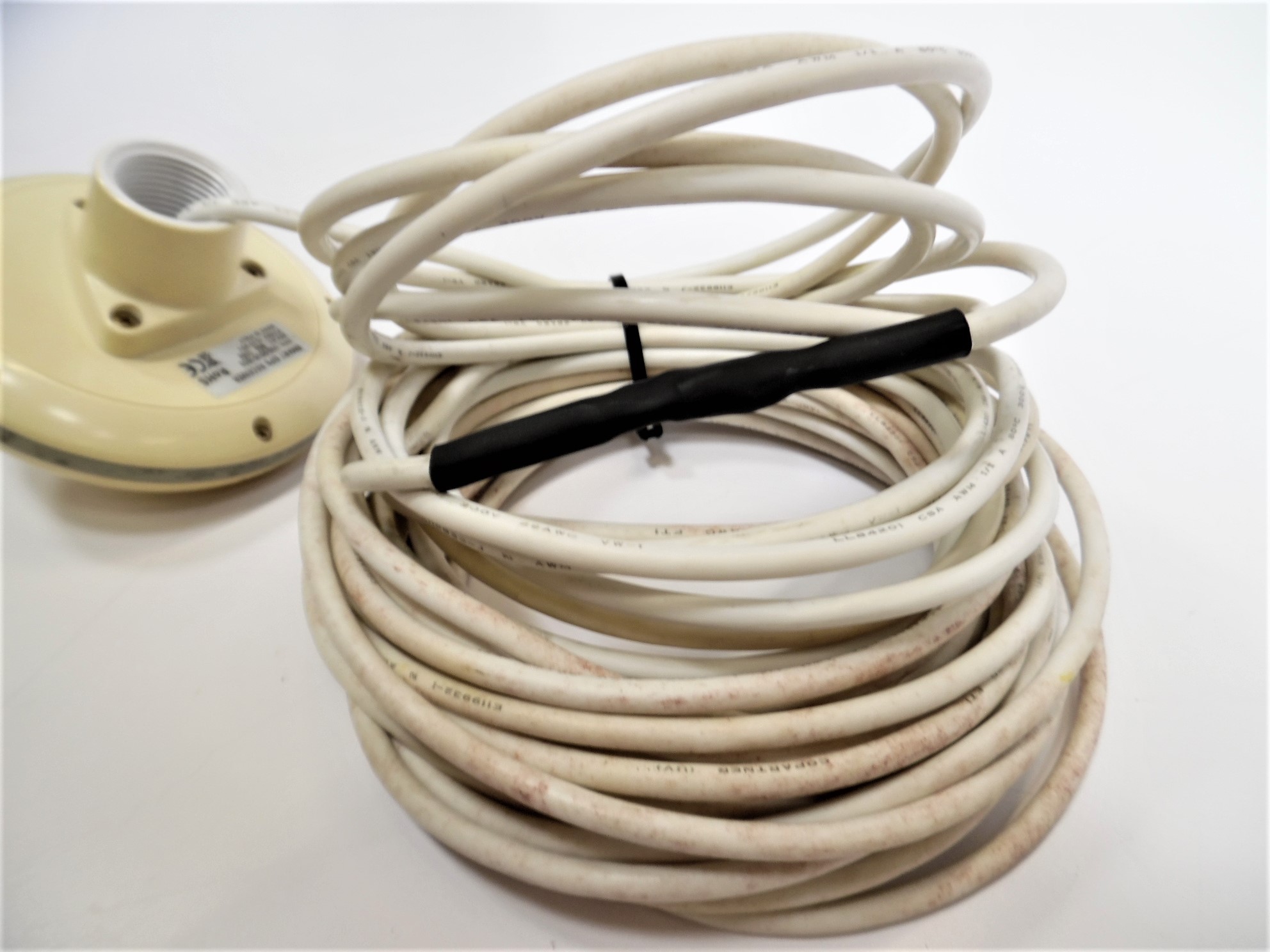 Standard Horizon Smart GPS Receiver/Antenna w/6Pin Connector **Tested