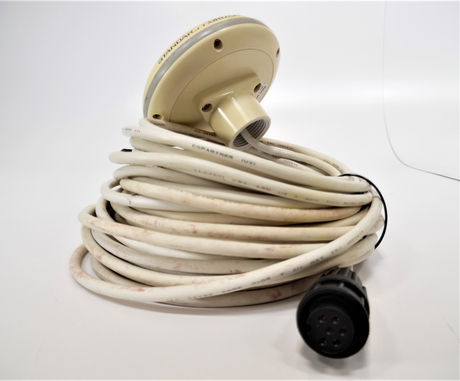 Standard Horizon Smart GPS Receiver/Antenna w/6Pin Connector **Tested