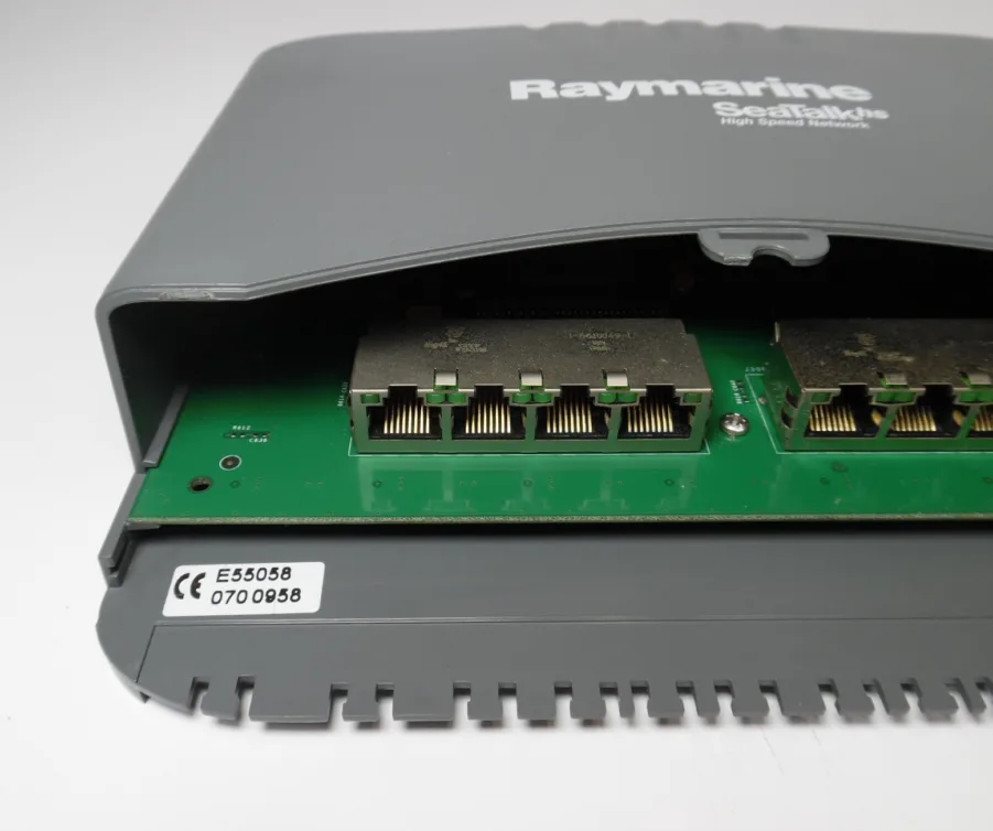 Raymarine E55058 SeaTalk HS Network Switch w/ Cover & Power Cable - 90 Day Warr. - Image 7