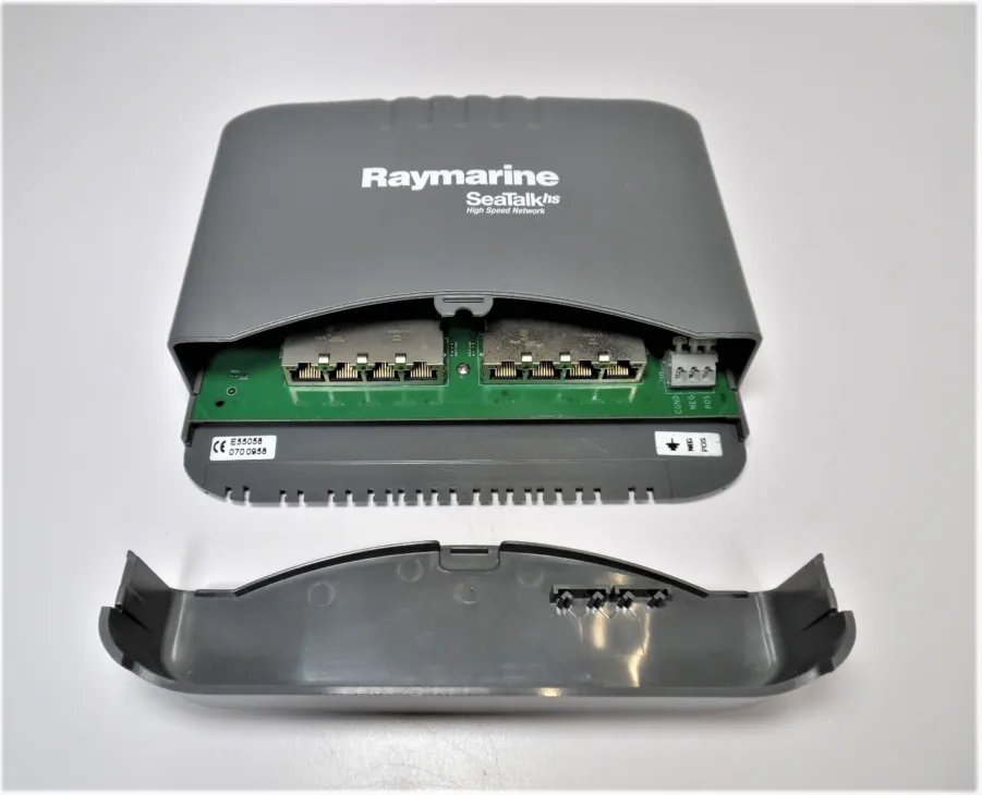Raymarine E55058 SeaTalk HS Network Switch w/ Cover & Power Cable - 90 Day Warr. - Image 4