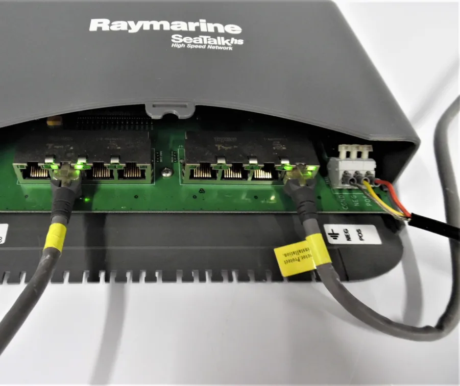 Raymarine E55058 SeaTalk HS Network Switch w/ Cover & Power Cable - 90 Day Warr. - Image 9