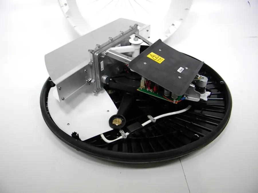Raymarine Quantum2 Radome Q24D 18″ Radar – AS-IS PARTS & REPAIR ONLY - NO WARR. - Image 10