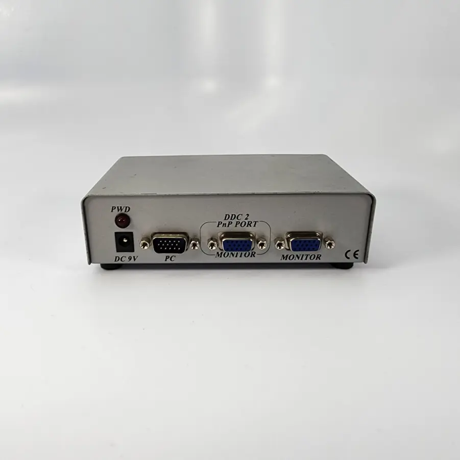 Manhattan 177207 150MHz 1:2 Way VGA Video Splitter - Image 8