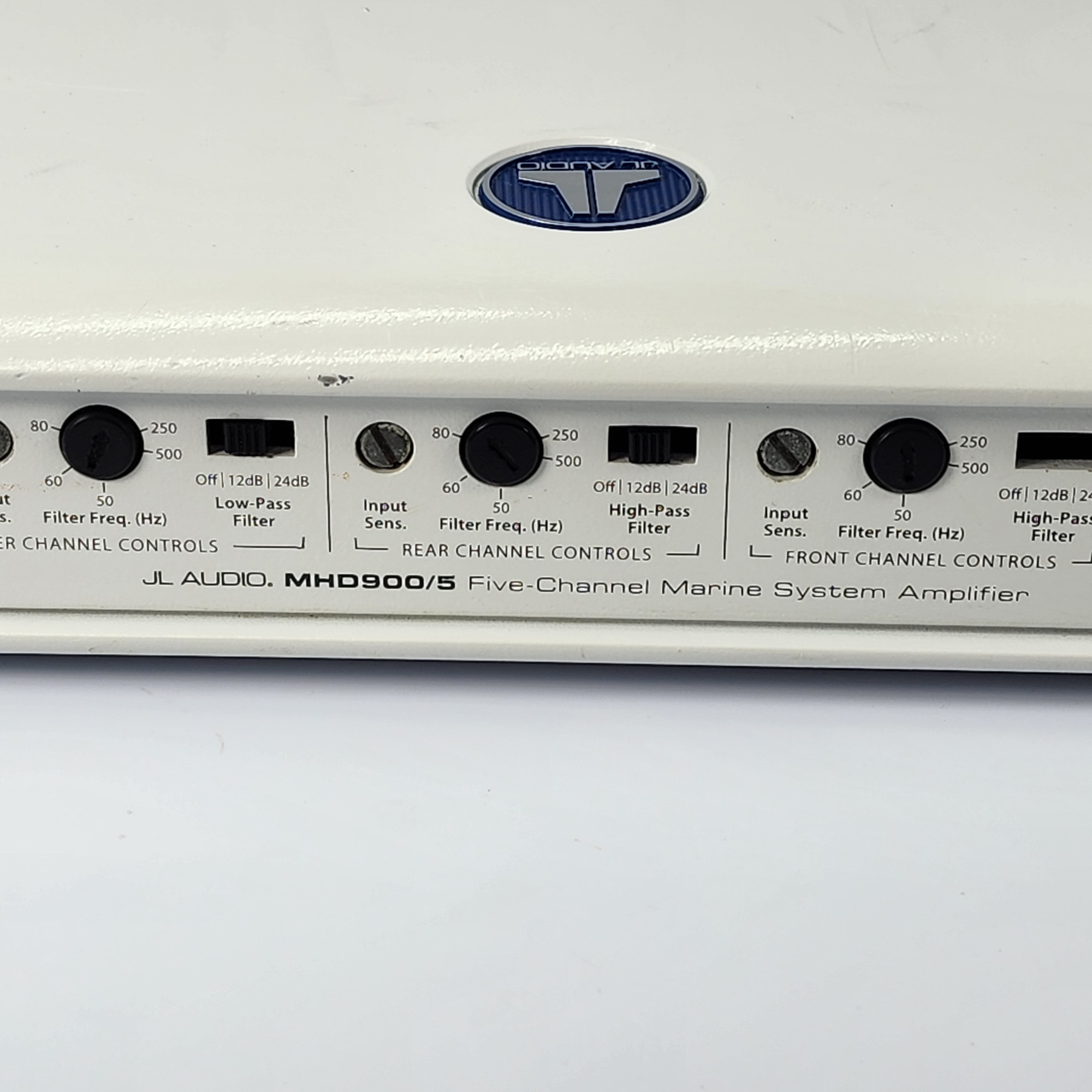 JL Audio MHD900/5 12V 5Channel ClassD FullRange Marine Amplifier FOR PARTS/NOT WORKING