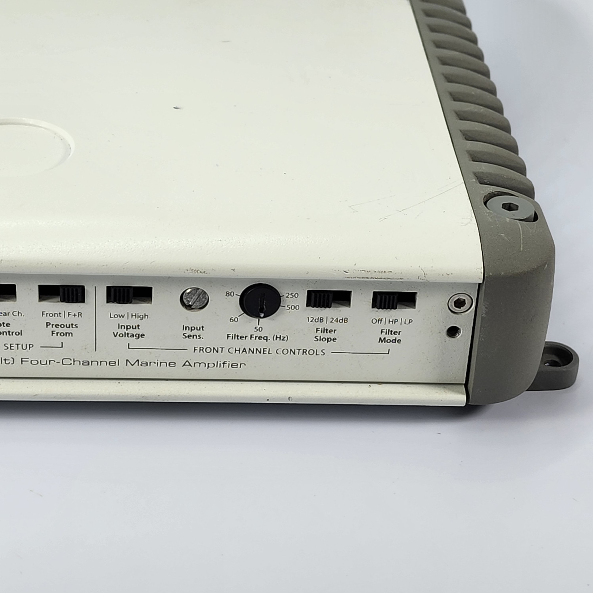 JL Audio MHD600/424V 4Channel ClassD FullRange Marine Amplifier FOR PARTS/NOT WORKING