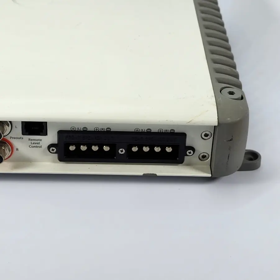 JL Audio MHD600/424V 4Channel ClassD FullRange Marine Amplifier FOR PARTS/NOT WORKING