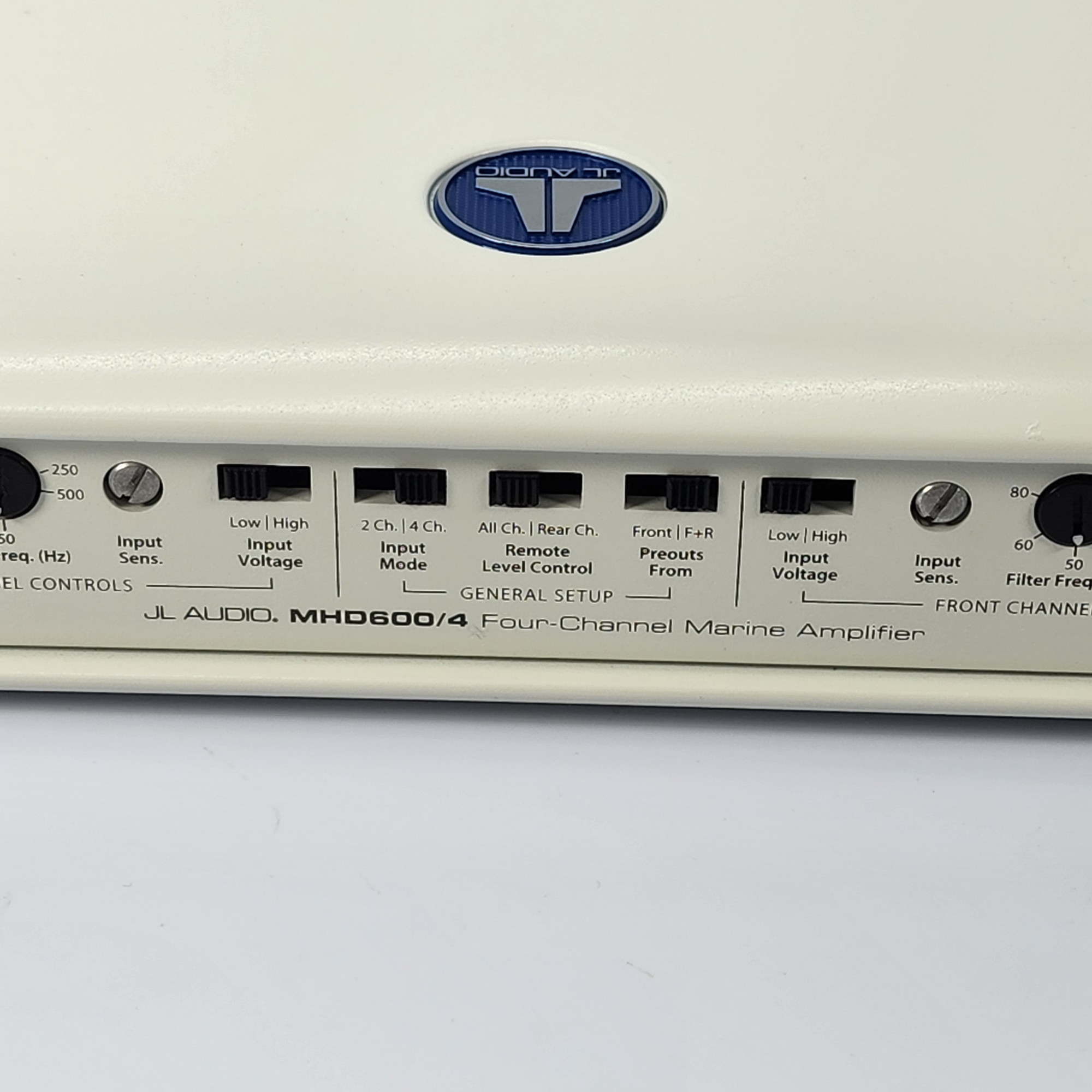 JL Audio MHD600/4 12V 4Channel ClassD FullRange Marine Amplifier FOR PARTS/NOT WORKING