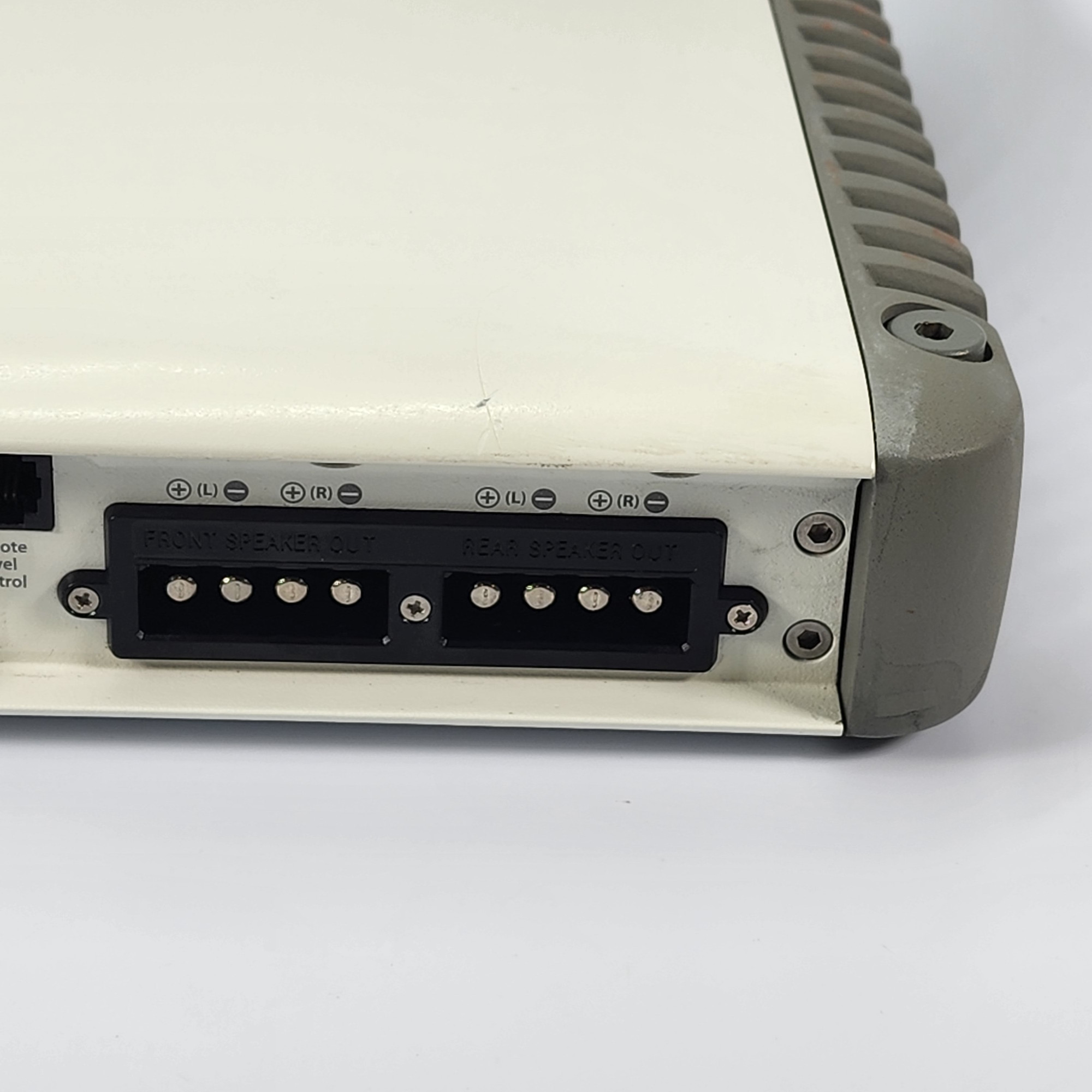 JL Audio MHD600/4 12V 4Channel ClassD FullRange Marine Amplifier FOR PARTS/NOT WORKING