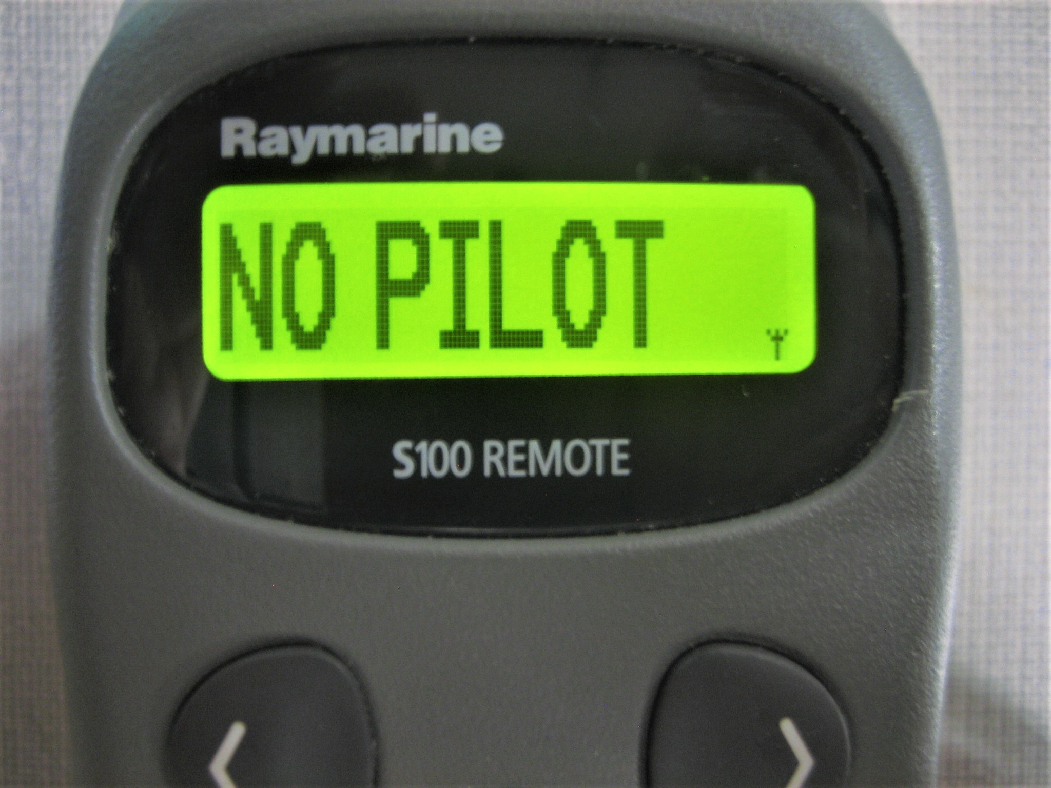 Raymarine S100 Autopilot Controller Wireless Remote A18104/90Day