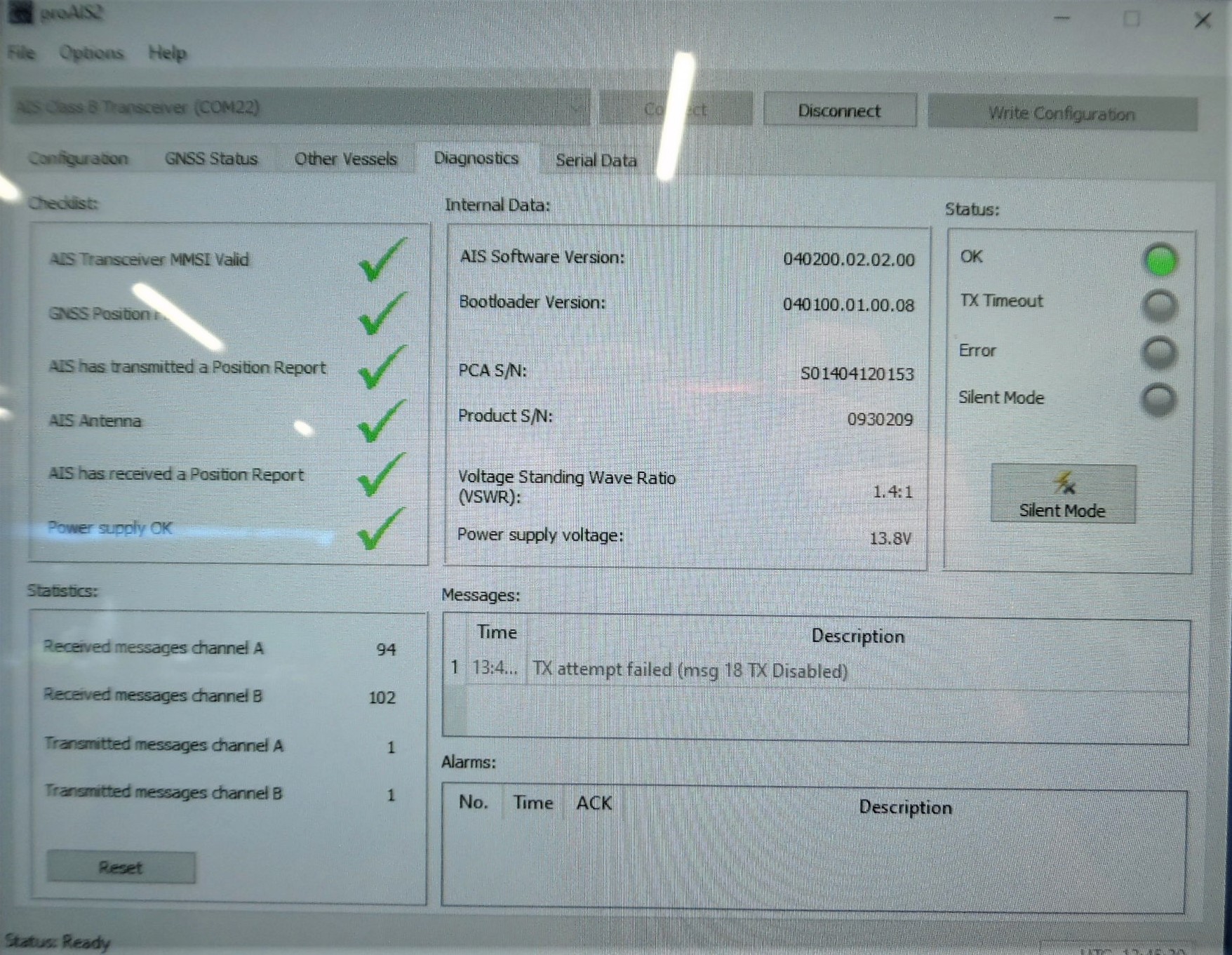 Raymarine AIS650 Class B Transceiver W/ GPS Antenna & Power Cable