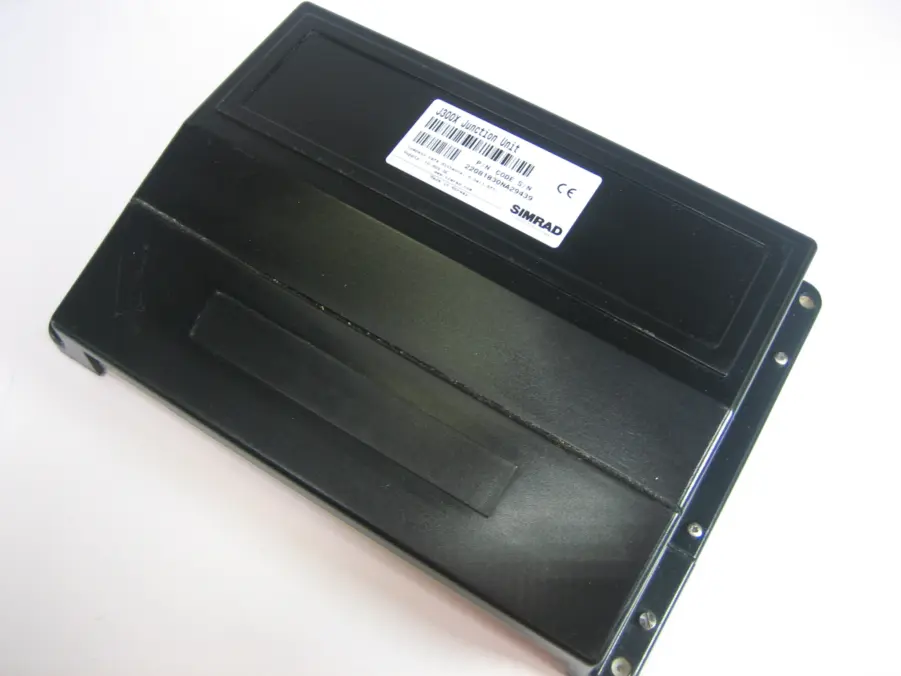 Simrad-Robertson-J300x Autopilot Course Computer PN-22081830