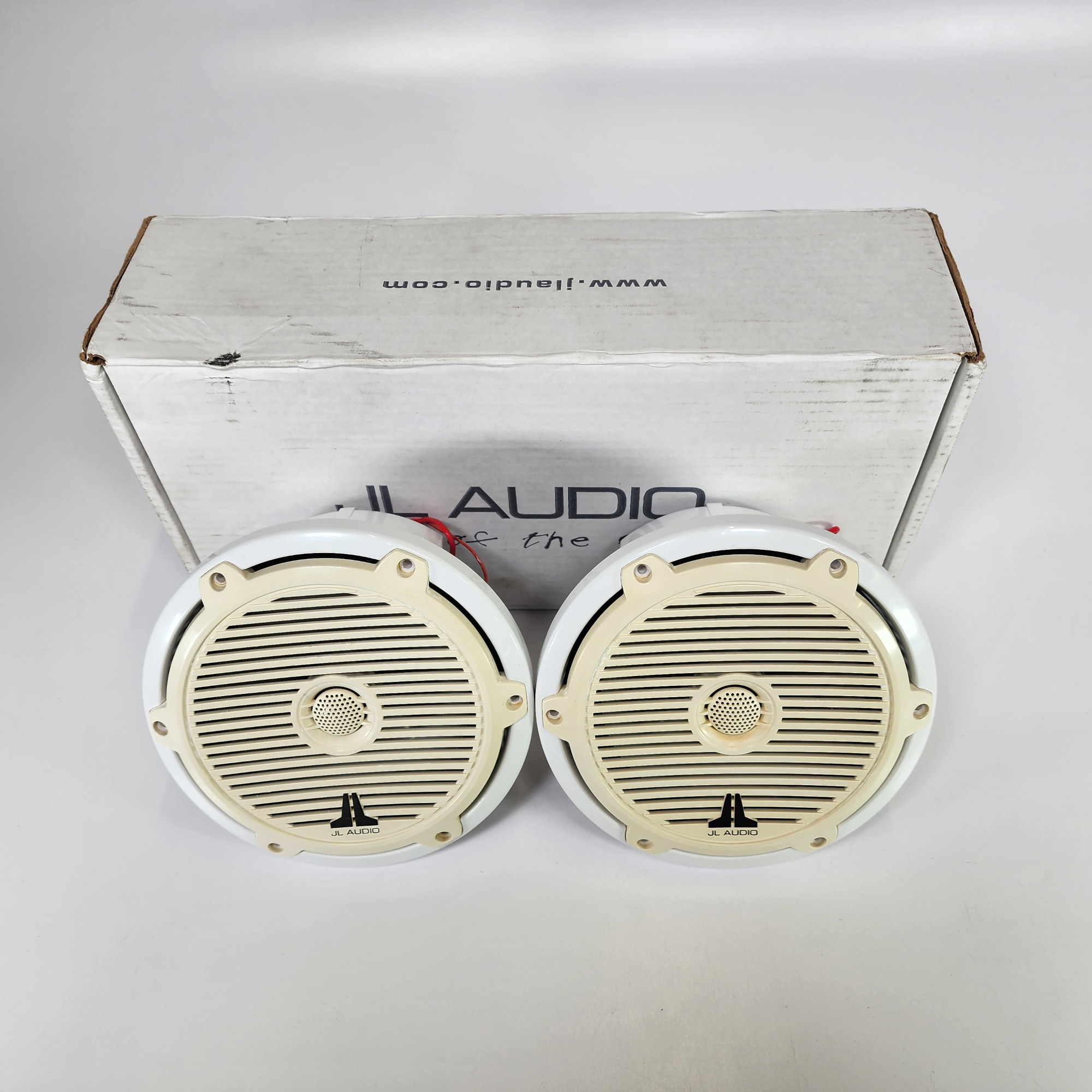 (1 Pair) JL Audio M770CCXCGWH 7.7" Marine Speakers with White