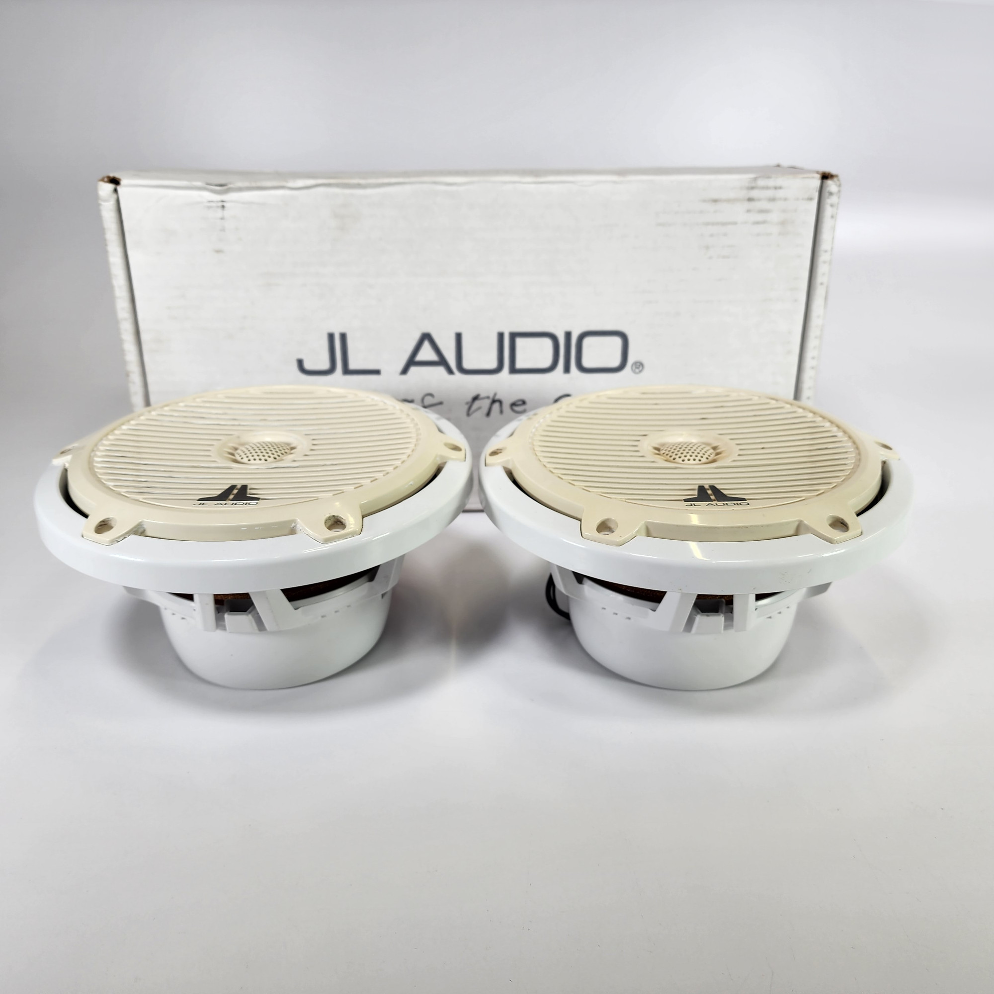 (1 Pair) JL Audio M770CCXCGWH 7.7" Marine Speakers with White