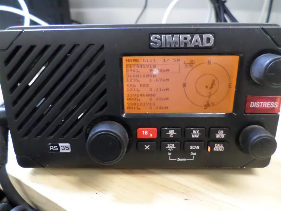 Simrad RS35 VHF with AIS Receiver - New Cable! - Image 4
