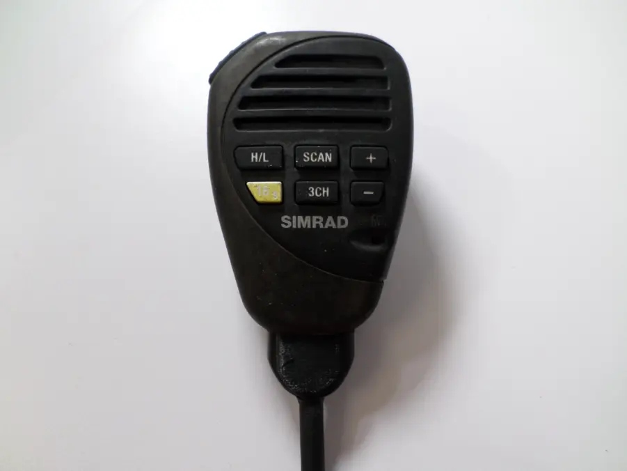 Simrad RS35 VHF with AIS Receiver - New Cable! - Image 5