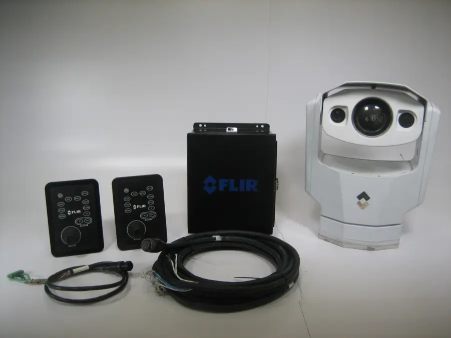 FLIR 432-0002-01-07 Voyager II Thermal Camera w/2x JCU's, Bulkhead Box PARTS/REPAIR