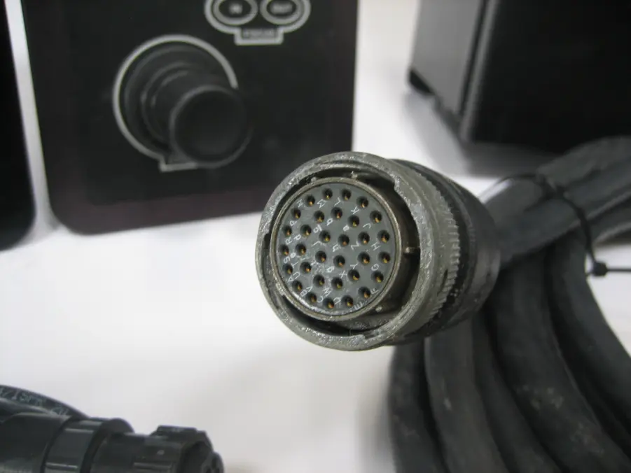 FLIR 432-0002-01-07 Voyager II Thermal Camera w/2x JCU's, Bulkhead Box PARTS/REPAIR - Image 11