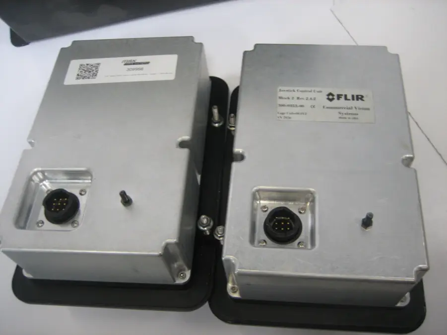 FLIR 432-0002-01-07 Voyager II Thermal Camera w/2x JCU's, Bulkhead Box PARTS/REPAIR - Image 22