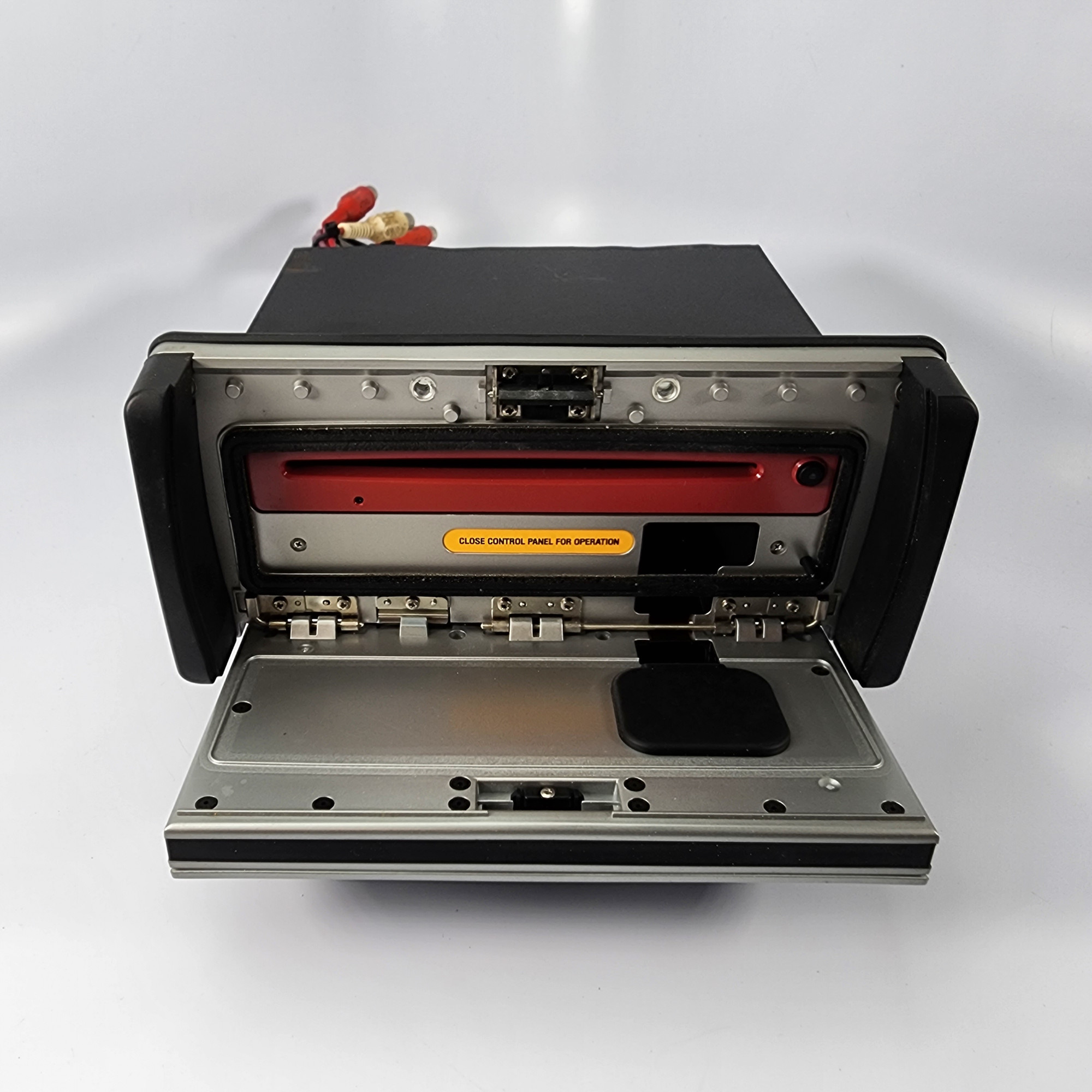 Clarion CMD4 AM/FM CD Marine Stereo CD NOT WORKING/Error 6 For