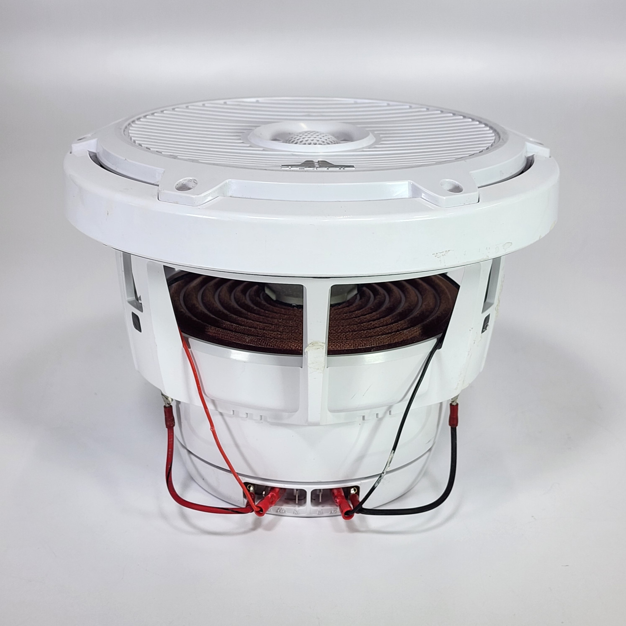 JL Audio M880CCXX0 8.8″ Marine Speakers White with Classic Grille