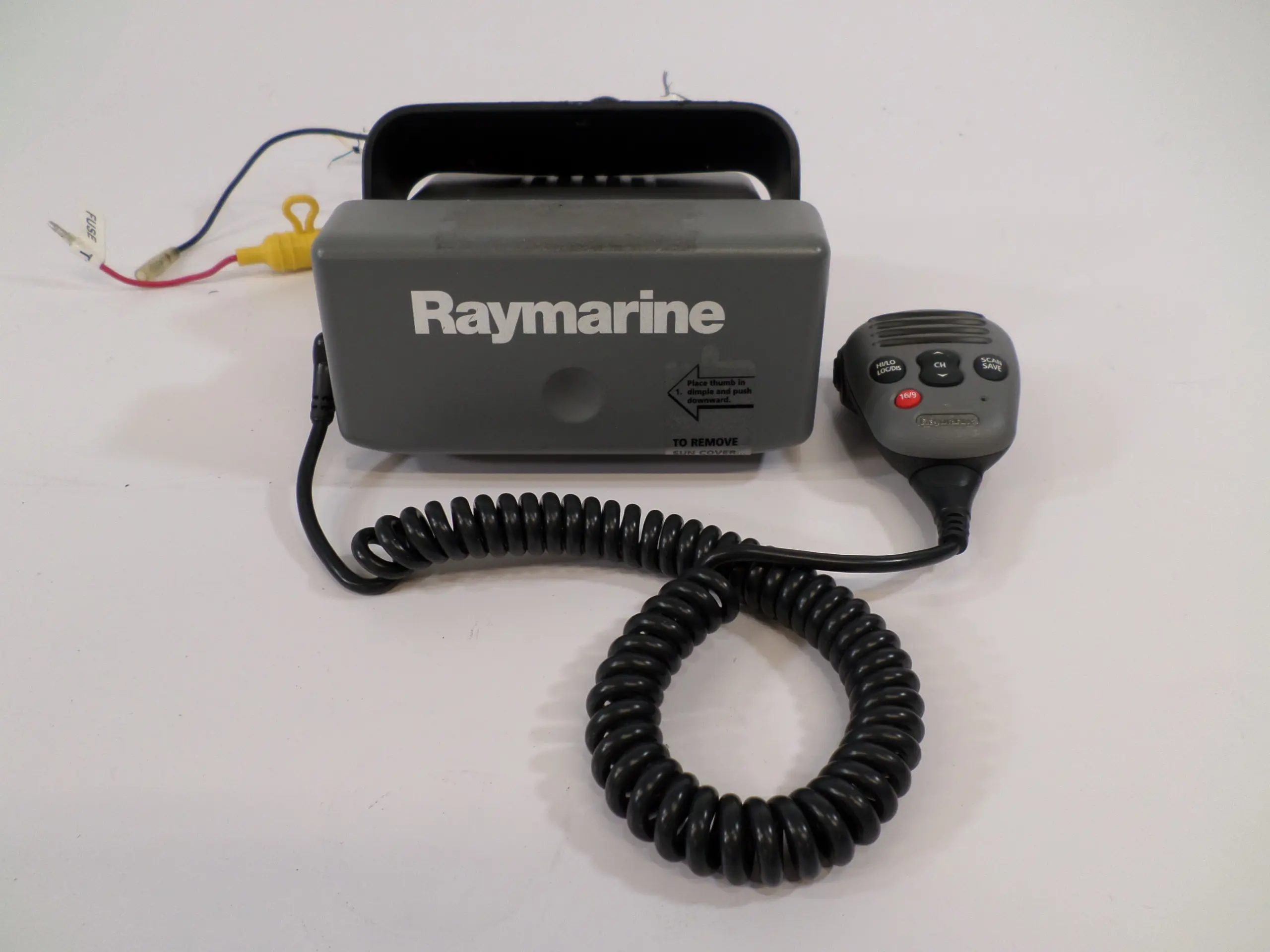 Raymarine Ray55 VHF E43036 - Excellent condition - Max Marine Electronics