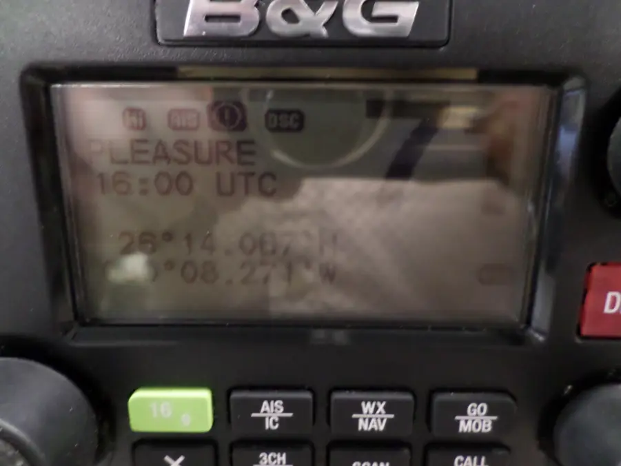 B&G V50 VHF with AIS Receiver - Image 10