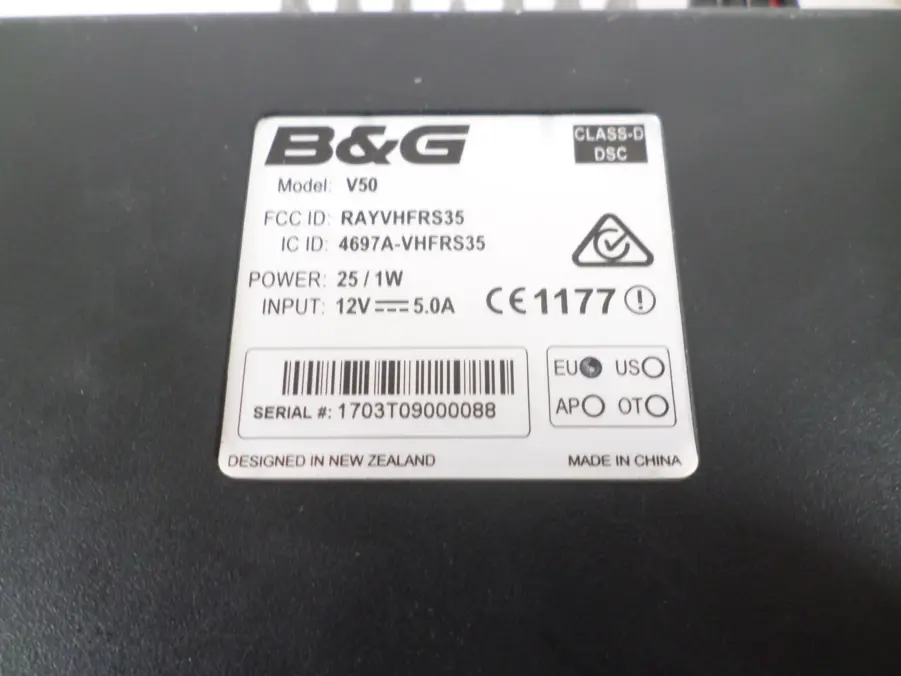 B&G V50 VHF with AIS Receiver - Image 11