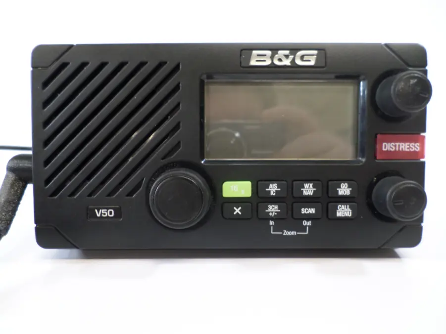 B&G V50 VHF with AIS Receiver - Image 2