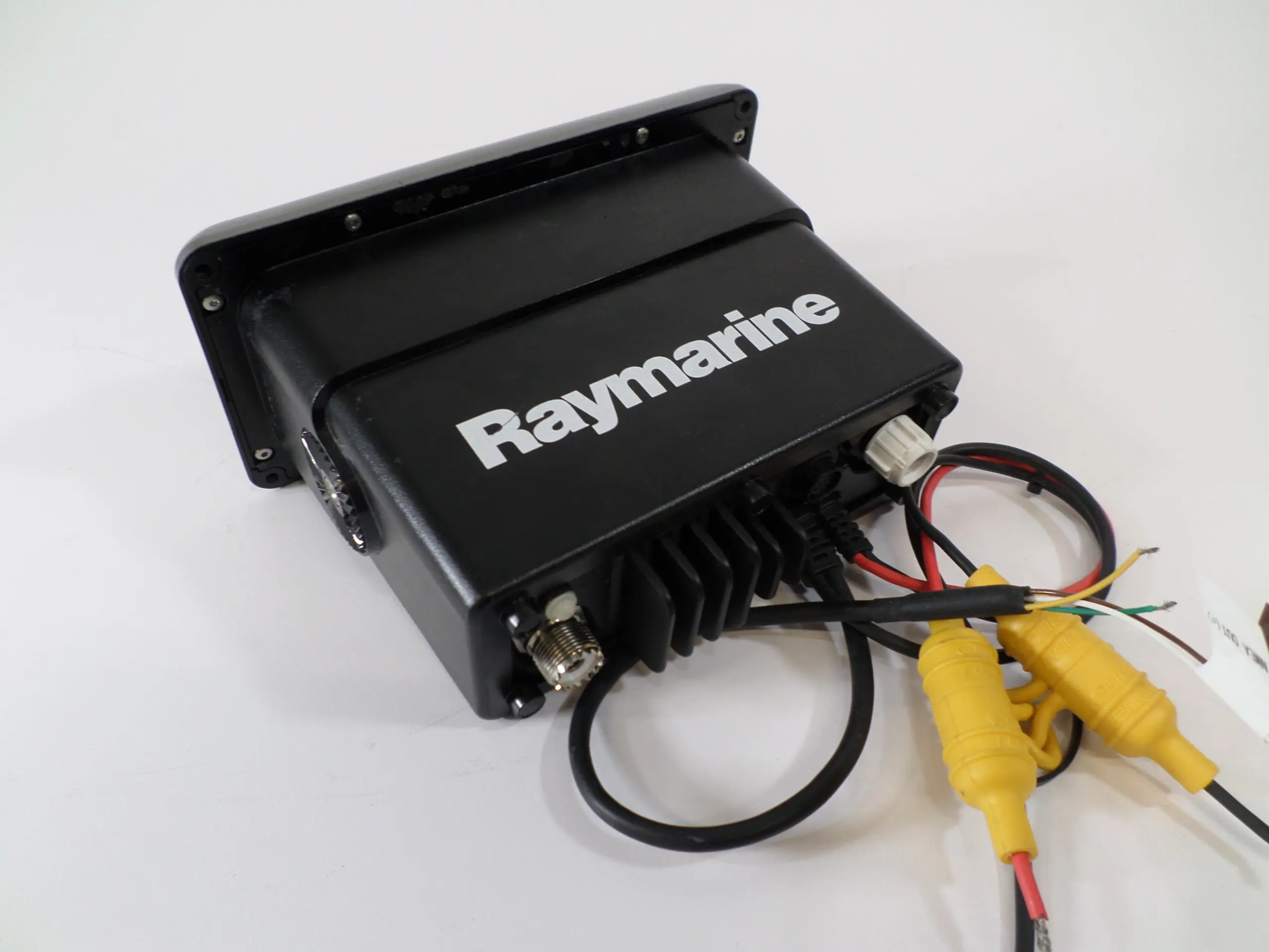 Raymarine RAY60 Submersible VHF E70245 w/ R70370 Hand Mic - No Comms ...